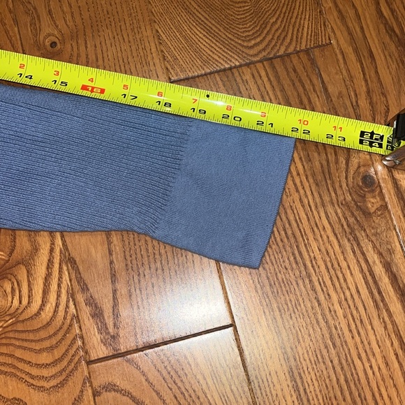 Women’s Massini ribbed v-neck button collar sweater size large - Picture 9 of 9